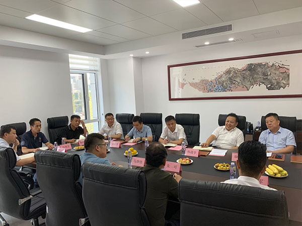 加強政企聯合 提速公司發展 加強政企聯合 提速公司發展